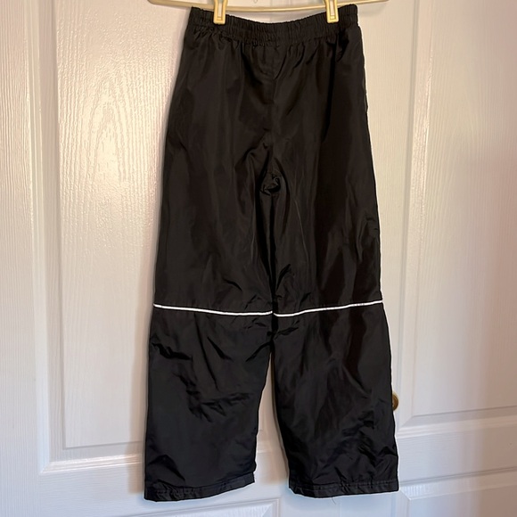 3/$20 😀 SNOWPANTS - Picture 3 of 10